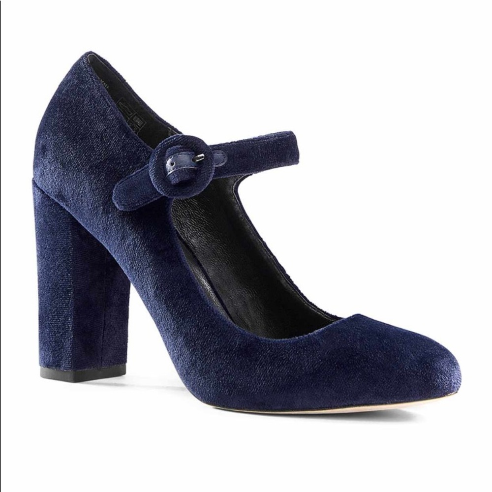 Velvet/Leather Pumps